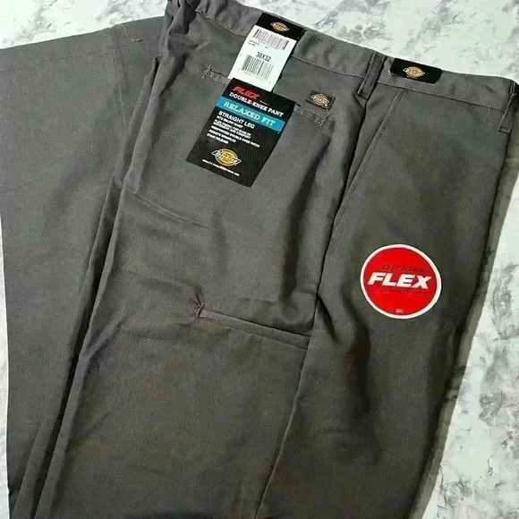 Dickies Men’s Flex  Double Knee Straight Leg relaxed fit Pants size 38 x 32 - Picture 1 of 8